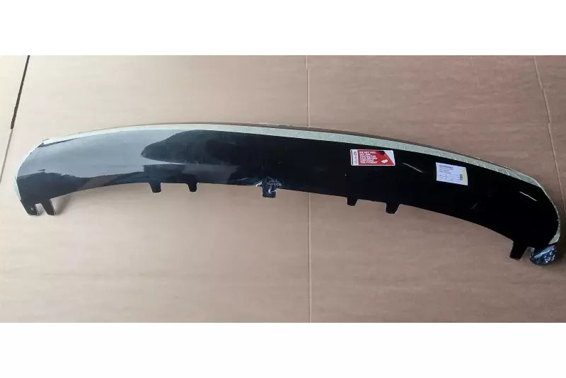 Maxton Design Heckdiffusor R32 Look Glatt für VW Golf 5 R32 Stoßstange Hochglanz schwarz – Ansicht 1