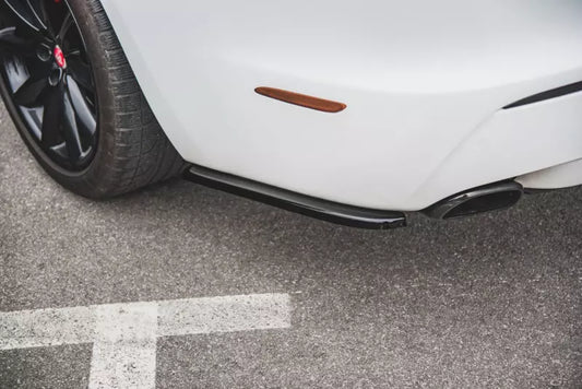 Maxton Design Diffusor Flaps für Jaguar XJ X351 Hochglanz schwarz – Ansicht 1