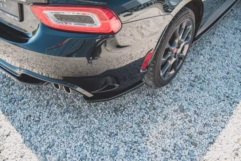 Maxton Design Diffusor Flaps für Fiat 124 Spider Abarth Hochglanz schwarz – Ansicht 2
