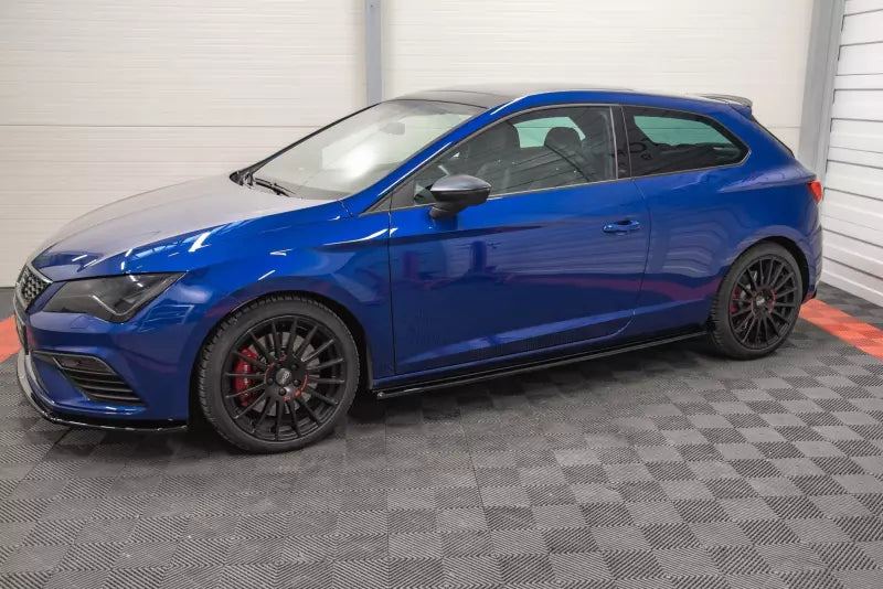 Maxton Design Seitenschweller (Paar) für Seat Leon Cupra / FR 3 SC 3-Türer (vor und nach Facelift) Hochglanz schwarz – Ansicht 1