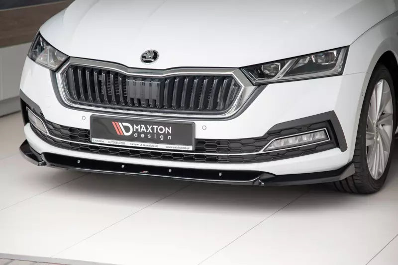 Maxton Design Frontlippe V.1 für Skoda Octavia 4 IV Hochglanz schwarz – Ansicht 1