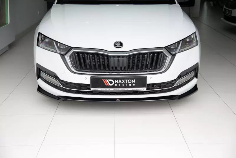 Maxton Design Frontlippe V.2 für Skoda Octavia 4 IV Hochglanz schwarz – Ansicht 2