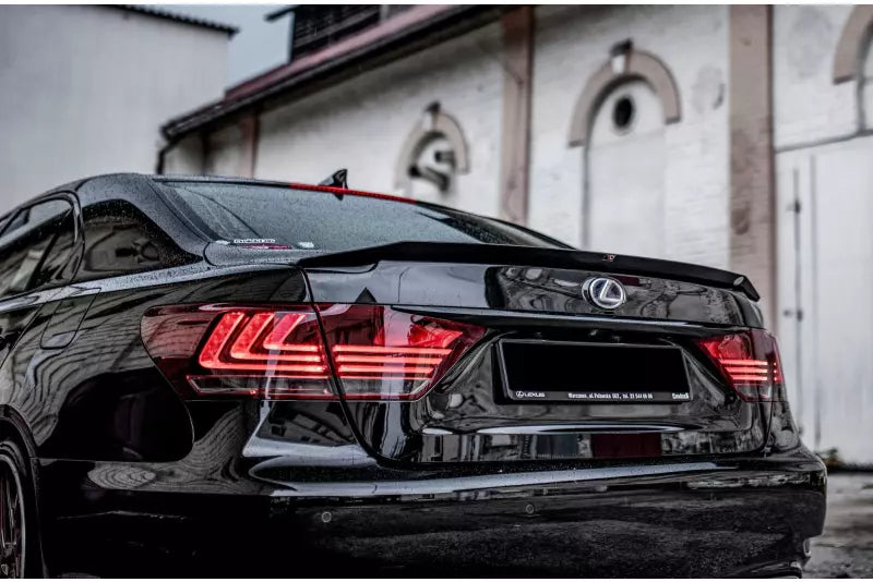 Maxton Design Heckspoiler Lippe für Lexus LS Mk4 Facelift Hochglanz schwarz – Ansicht 4
