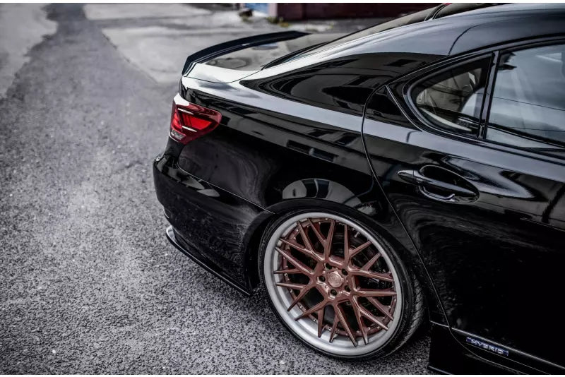 Maxton Design Heckdiffusor DTM Look für Lexus LS Mk4 Facelift Hochglanz schwarz – Ansicht 4