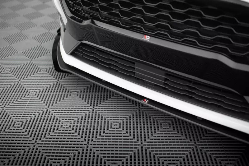 Maxton Design Street Pro Frontlippe für Ford Fiesta ST / ST-Line Mk8 schwarz + Glanz Flaps – Ansicht 3