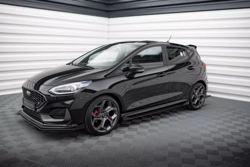 Maxton Design Street Pro Schweller Flaps für Ford Fiesta ST / ST-Line Mk8 Hochglanz schwarz – Ansicht 2