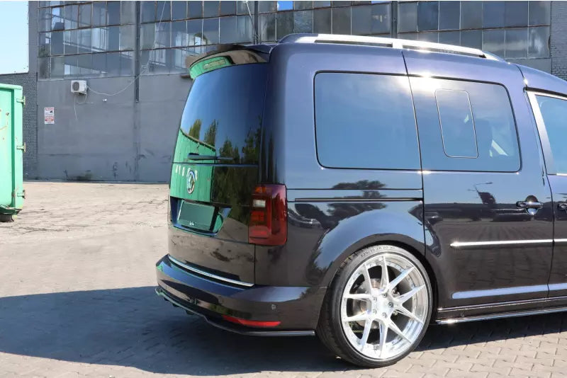 Maxton Design Heckspoiler Lippe für VW Caddy 4 Hochglanz schwarz – Ansicht 3