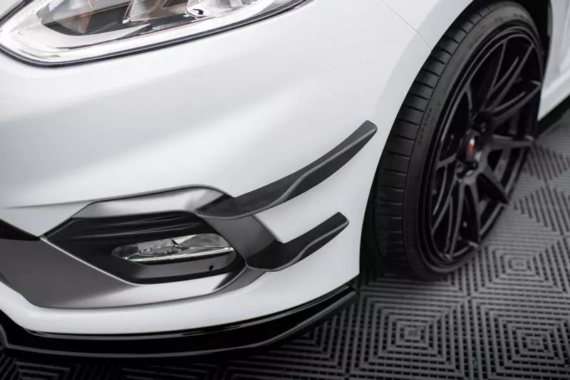 Maxton Design Stoßstangen Flaps Wings V.2 für Ford Fiesta ST / ST-Line Mk8 – Ansicht 1