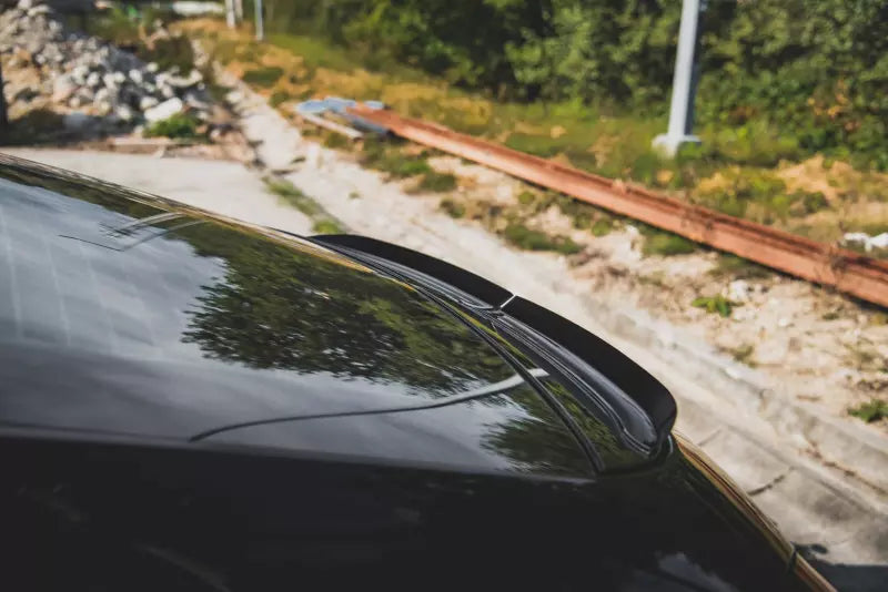 Maxton Design Heckspoiler Lippe für Porsche Panamera Turbo 970 Facelift Hochglanz schwarz – Ansicht 1