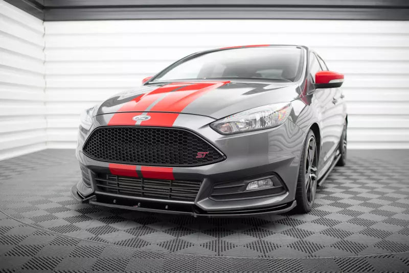 Maxton Design Frontlippe V.4 für Ford Focus ST Mk3 Facelift Hochglanz schwarz – Ansicht 1
