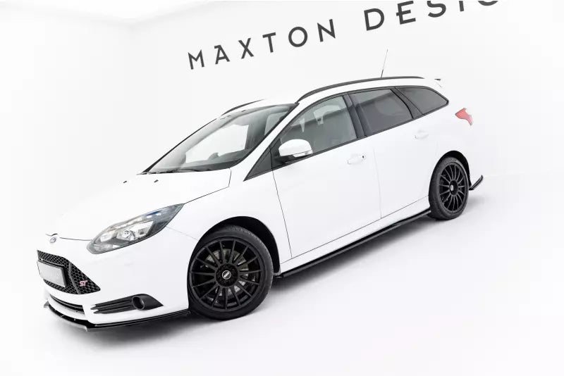 Maxton Design Seitenschweller (Paar) V.2 für Ford Focus ST Mk3 Hochglanz schwarz – Ansicht 2