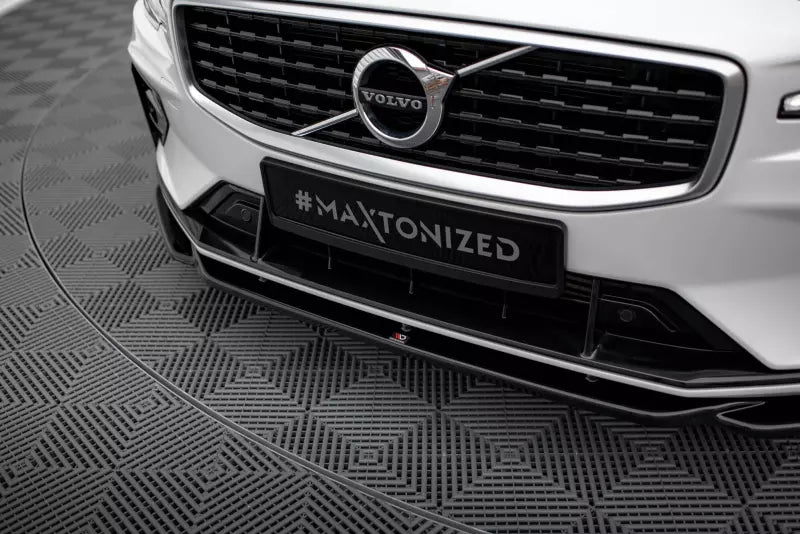 Maxton Design Frontlippe V.2 für Volvo S60 / V60 Mk3 R-Design Hochglanz schwarz – Ansicht 2