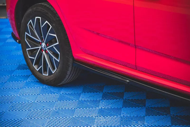 Maxton Design Seitenschweller (Paar) für Skoda Kamiq Hochglanz schwarz – Ansicht 4