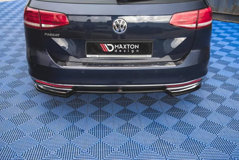Maxton Design Heckdiffusor für VW Passat B8 Hochglanz schwarz – Ansicht 1