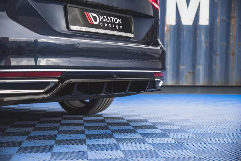 Maxton Design Heckdiffusor DTM Look für VW Passat B8 Hochglanz schwarz – Ansicht 2