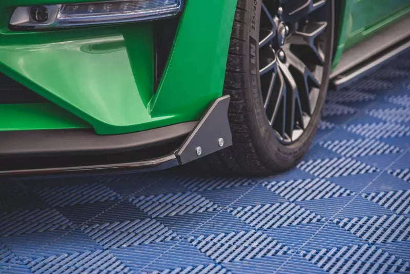 Maxton Design Frontlippe V.1 mit Flaps für Ford Mustang GT Mk6 Facelift Hochglanz schwarz – Ansicht 3