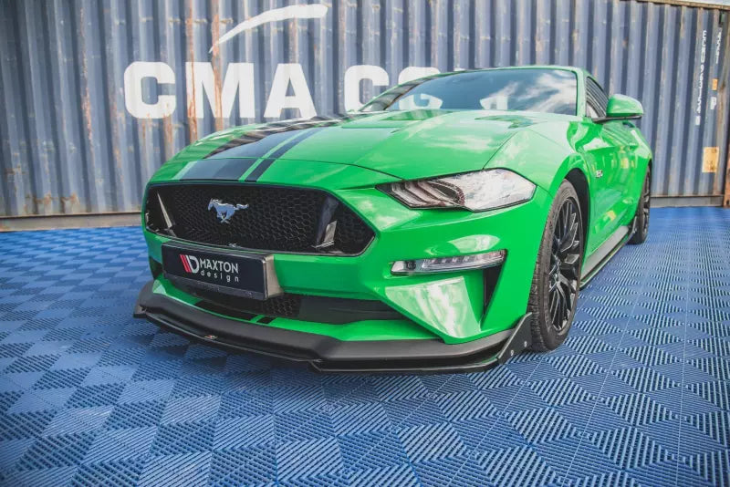 Maxton Design Frontlippe V.2 mit Flaps für Ford Mustang GT Mk6 Facelift Hochglanz schwarz – Ansicht 1