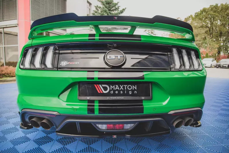 Maxton Design Heckdiffusor für Ford Mustang GT Mk6 Facelift Hochglanz schwarz – Ansicht 1