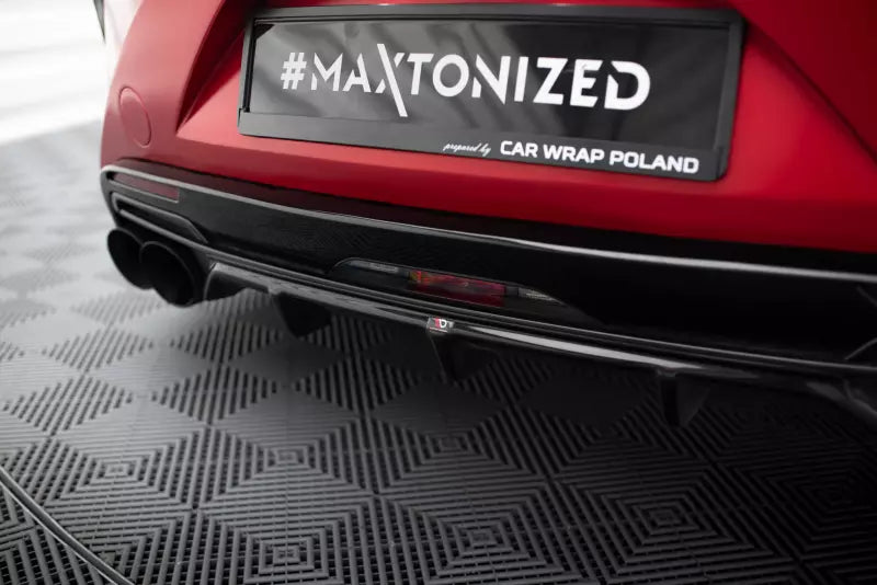 Maxton Design Heckdiffusor für Lexus LC 500 Hochglanz schwarz – Ansicht 3