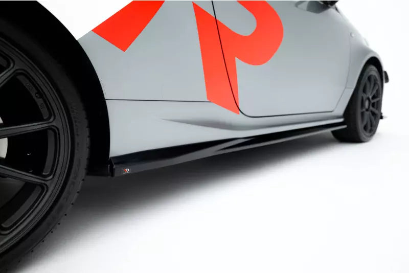 Maxton Design Seitenschweller (Paar) V.1 für Toyota GR Yaris Mk4 Hochglanz schwarz – Ansicht 3