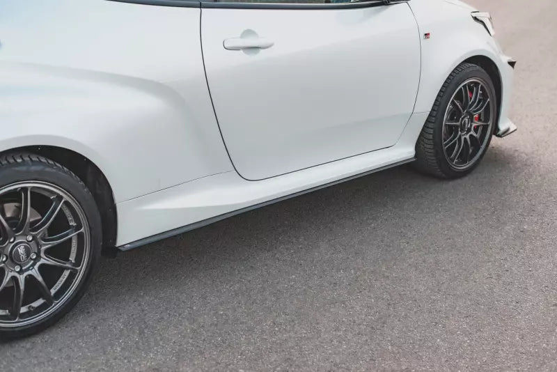 Maxton Design Street Pro Seitenschweller (Paar) für Toyota GR Yaris Mk4 matt schwarz – Ansicht 4