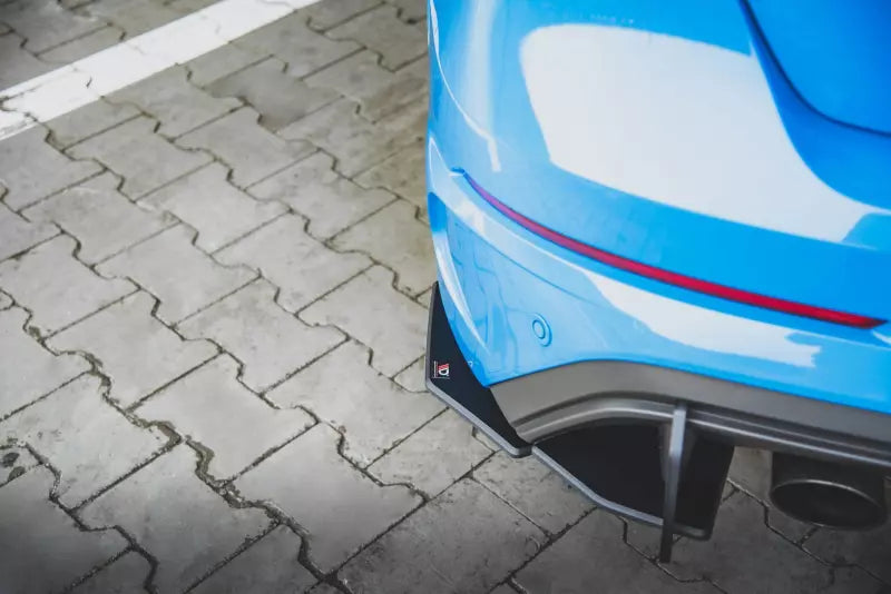 Maxton Design Street Pro Diffusor Flaps für Ford Focus RS Mk3 matt schwarz – Ansicht 1
