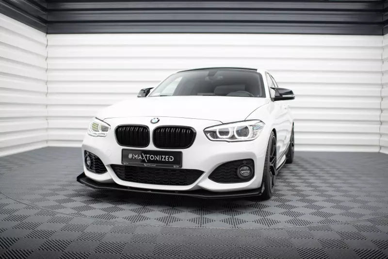 Maxton Design Street Pro Frontlippe V.3 für BMW 1er F20 M Paket Facelift / M140i schwarz + Glanz Flaps – Ansicht 1