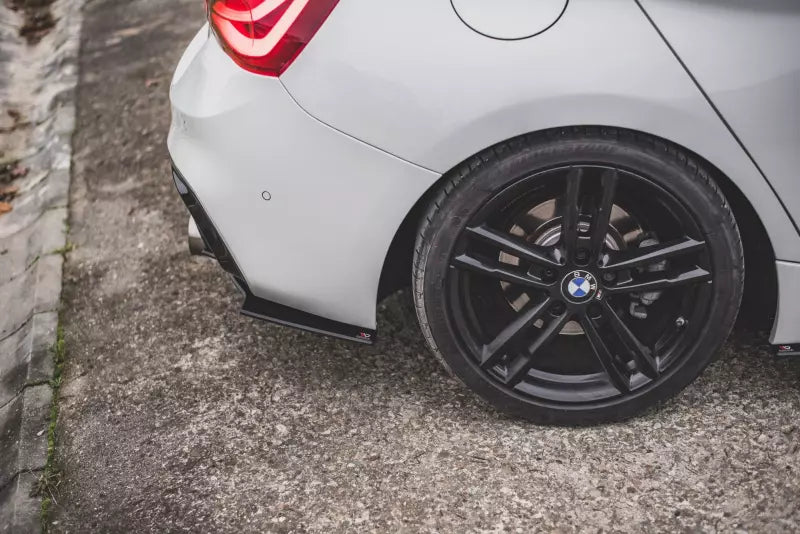 Maxton Design Street Pro Diffusor Flaps V.3 für BMW 1er F20 M Paket Facelift / M140i matt schwarz – Ansicht 2