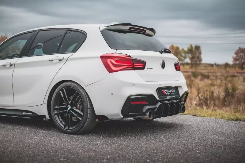 Maxton Design Street Pro Diffusor Flaps V.3 für BMW 1er F20 M Paket Facelift / M140i matt schwarz mit Hochglanz Flaps – Ansicht 3