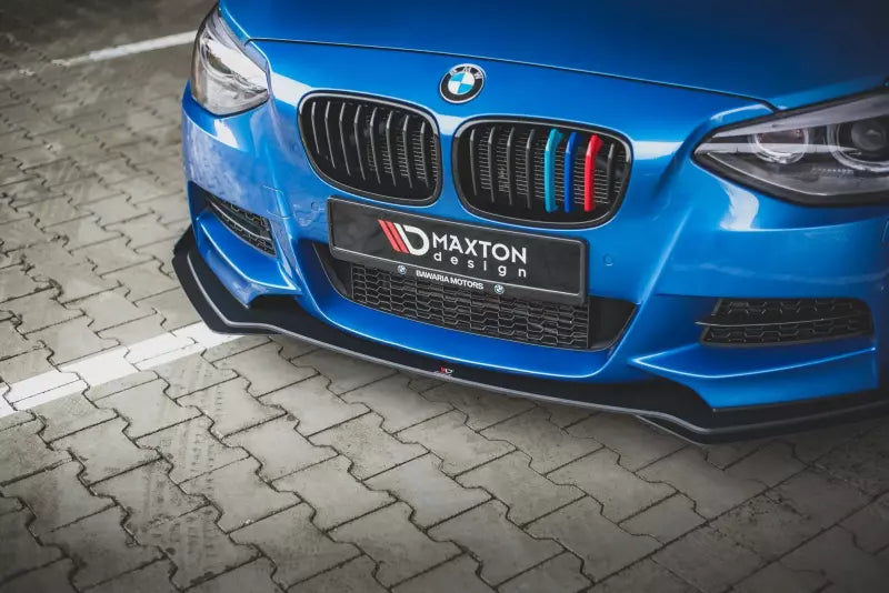 Maxton Design Street Pro Frontlippe für BMW M135i F20 schwarz + Glanz Flaps – Ansicht 2