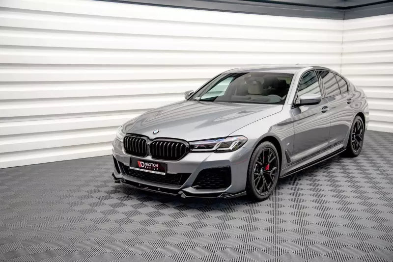 Maxton Design Frontlippe V.1 für BMW 5er M-Paket / M550i / M550d / G30 Limousine / G31 Touring Facelift 2020-2023 Hochglanz schwarz – Ansicht 1