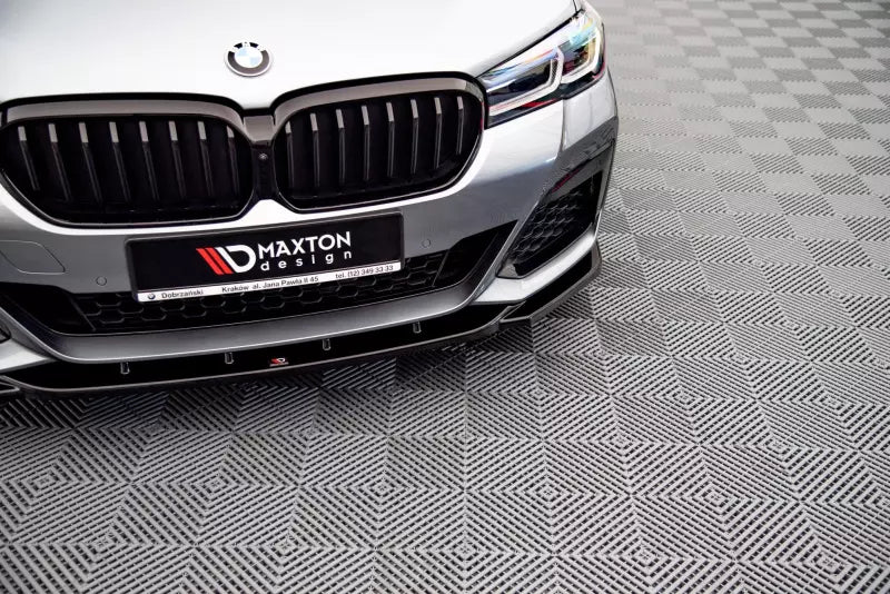 Maxton Design Frontlippe V.2 für BMW 5er M-Paket / M550i / M550d / G30 Limousine / G31 Touring Facelift 2020-2023 Hochglanz schwarz – Ansicht 2
