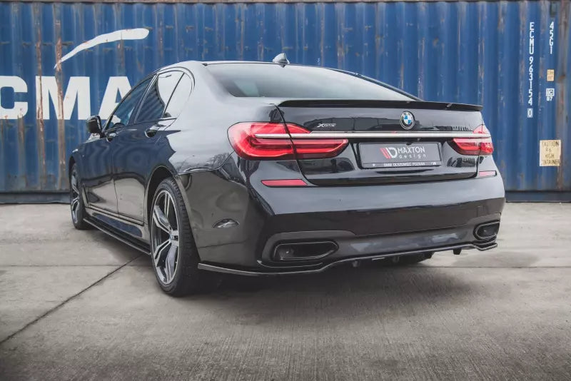 Maxton Design Heckdiffusor V.2 für BMW 7er G11 M Paket Hochglanz schwarz – Ansicht 2