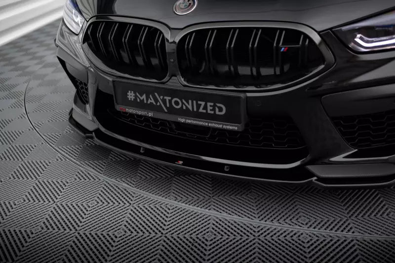 Maxton Design Frontlippe mit Flaps V.1 für BMW M8 Gran Coupe F93 / Coupe F92 Hochglanz schwarz – Ansicht 3