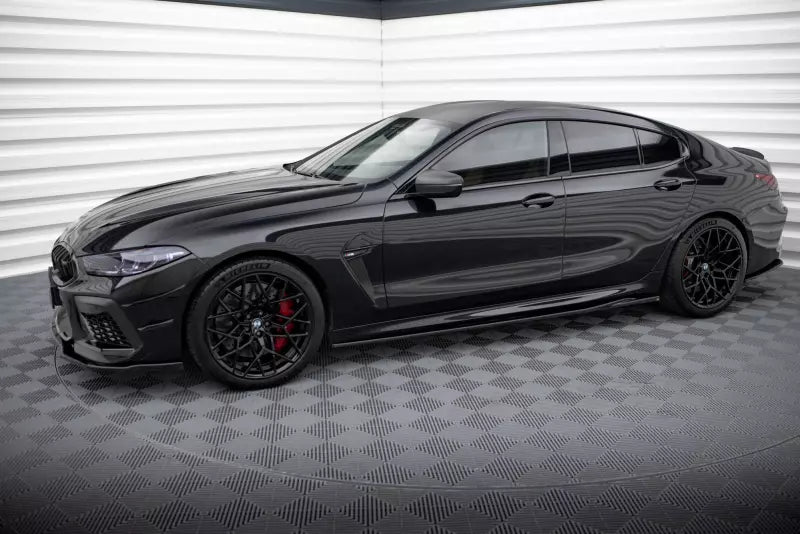 Maxton Design Seitenschweller (Paar) V.2 für BMW M8 Gran Coupe F93 / 8 Gran Coupe M-Pack G16 Hochglanz schwarz – Ansicht 2