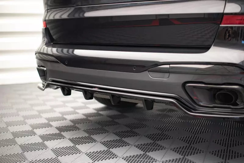 Maxton Design Heckdiffusor für BMW X7 M50i G07 Hochglanz schwarz – Ansicht 3