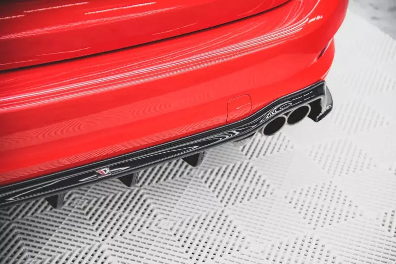 Maxton Design Heckdiffusor für Ford Focus ST-Line Mk4 Kombi Hochglanz schwarz – Ansicht 3