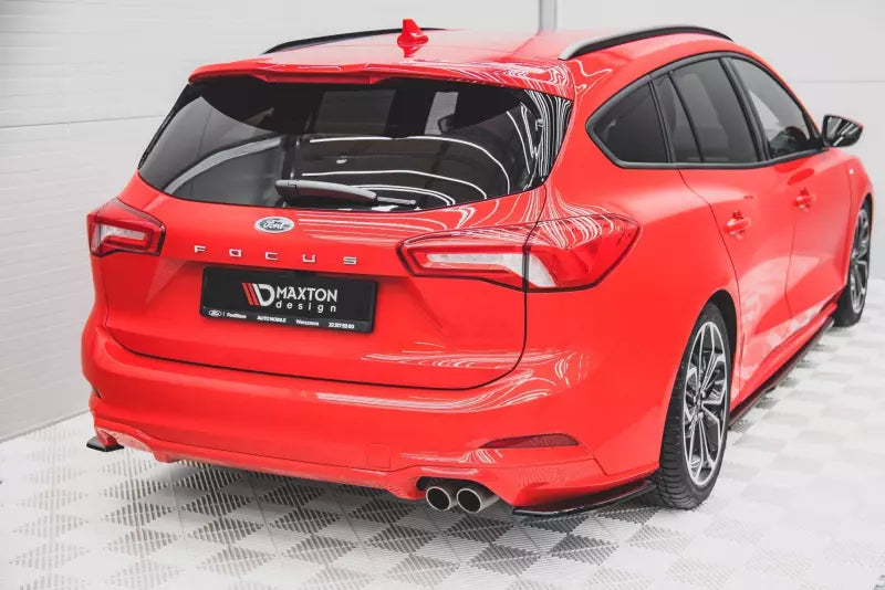 Maxton Design Diffusor Flaps V.1 für Ford Focus ST-Line Mk4 Kombi Hochglanz schwarz – Ansicht 3