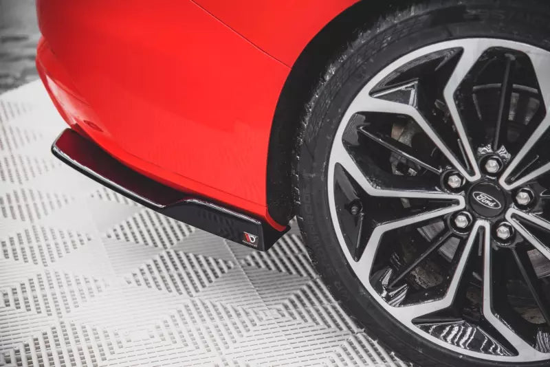 Maxton Design Diffusor Flaps V.2 für Ford Focus ST-Line Mk4 Kombi Hochglanz schwarz – Ansicht 3