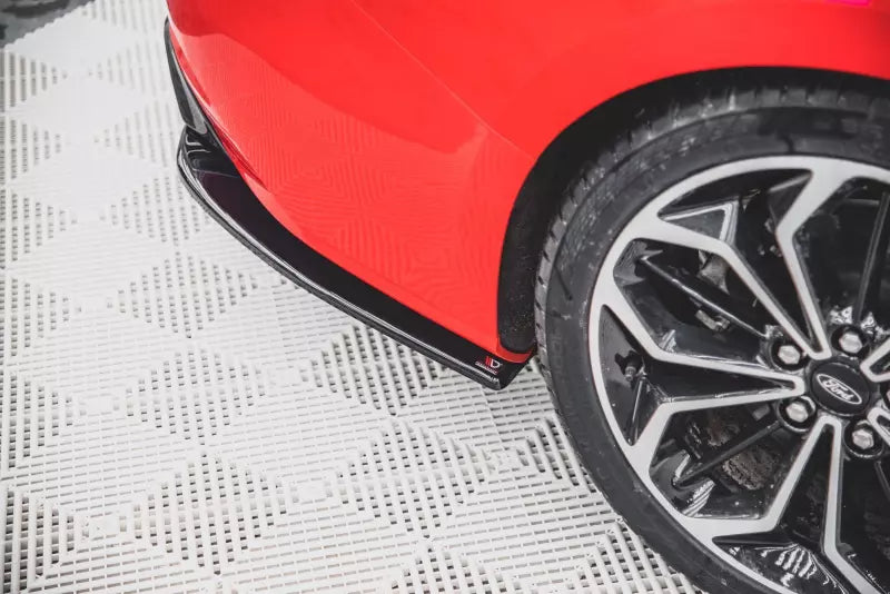 Maxton Design Diffusor Flaps V.3 für Ford Focus ST-Line Mk4 Kombi Hochglanz schwarz – Ansicht 3