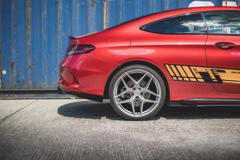Maxton Design Street Pro Diffusor Flaps für Mercedes C43 AMG C205 Coupe matt schwarz mit Hochglanz Flaps – Ansicht 3