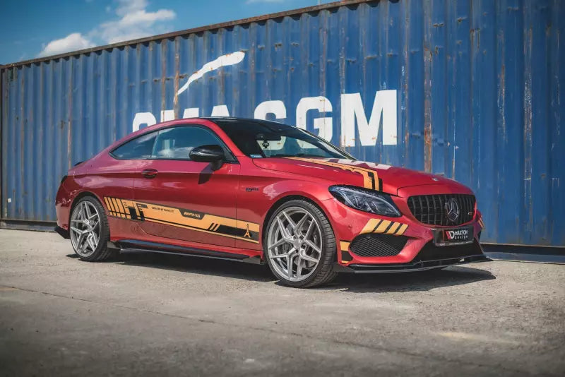 Maxton Design Street Pro Seitenschweller (Paar) für Mercedes C43 AMG C205 Coupe matt schwarz mit Hochglanz Flaps – Ansicht 1