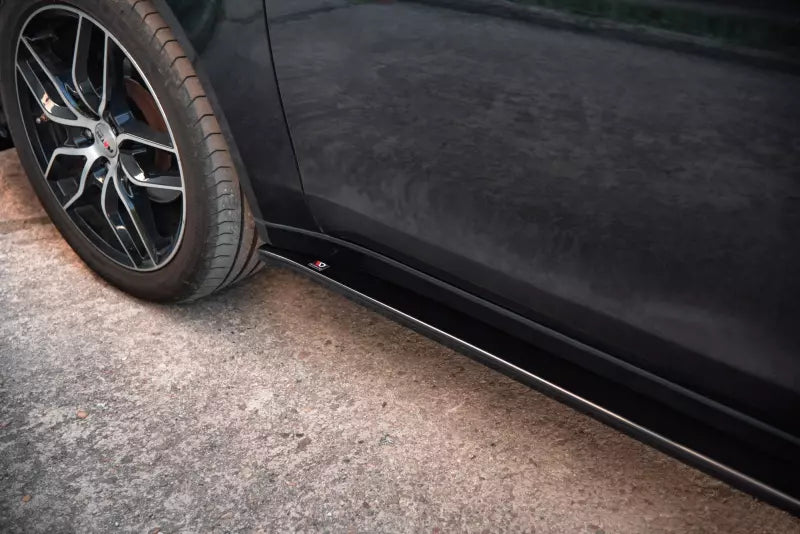 Maxton Design Seitenschweller (Paar) für Mitsubishi Lancer Mk8 Hochglanz schwarz – Ansicht 1