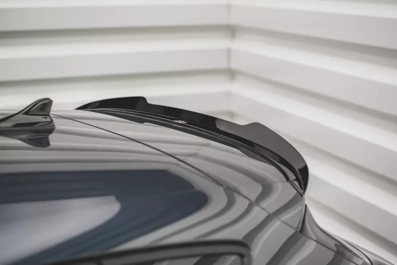 Maxton Design Heckspoiler Lippe für Seat Leon 4 FR / Cupra Leon Hatchback Hochglanz schwarz – Ansicht 1