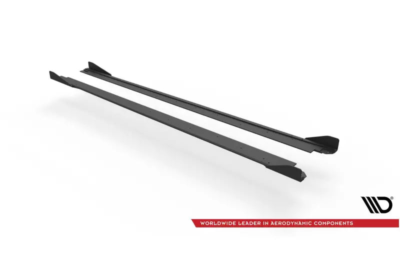 Maxton Design Street Pro Seitenschweller (Paar) für Seat Leon 4 (Typ KL) FR matt schwarz mit Hochglanz Flaps – Ansicht 3