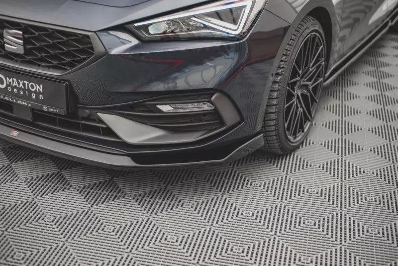 Maxton Design Frontlippe V.3 für Seat Leon 4 (Typ KL) FR Hochglanz schwarz – Ansicht 2