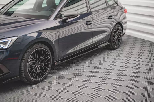 Maxton Design Seitenschweller (Paar) V.2 für Seat Leon 4 (Typ KL) FR Hochglanz schwarz – Ansicht 1
