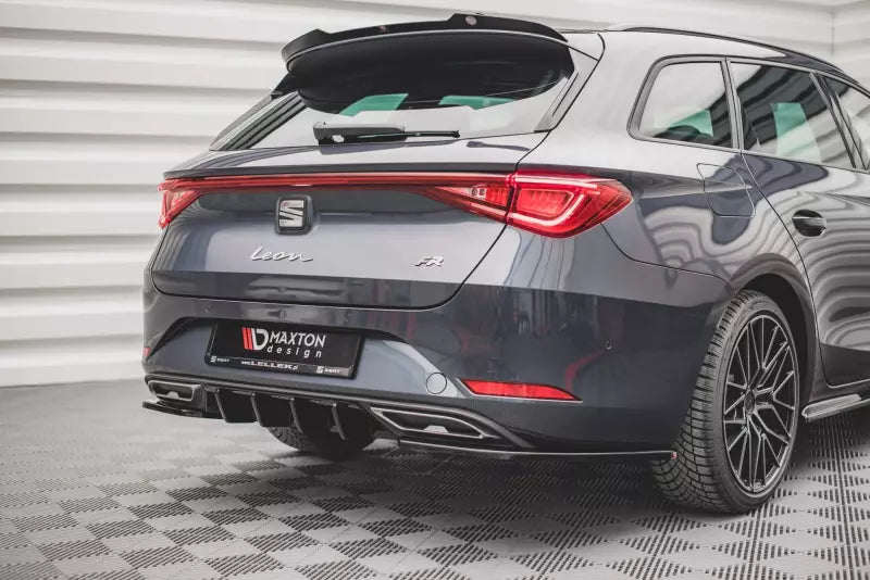 Maxton Design Heckdiffusor für Seat Leon 4 (Typ KL) FR ST Hochglanz schwarz – Ansicht 1