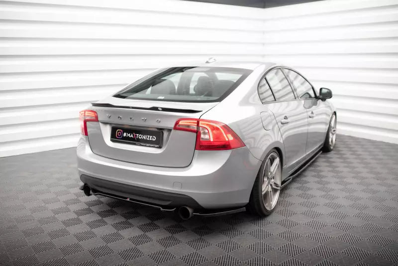 Maxton Design Diffusor Flaps für Volvo S60 II R-Design Y20 Hochglanz schwarz – Ansicht 2