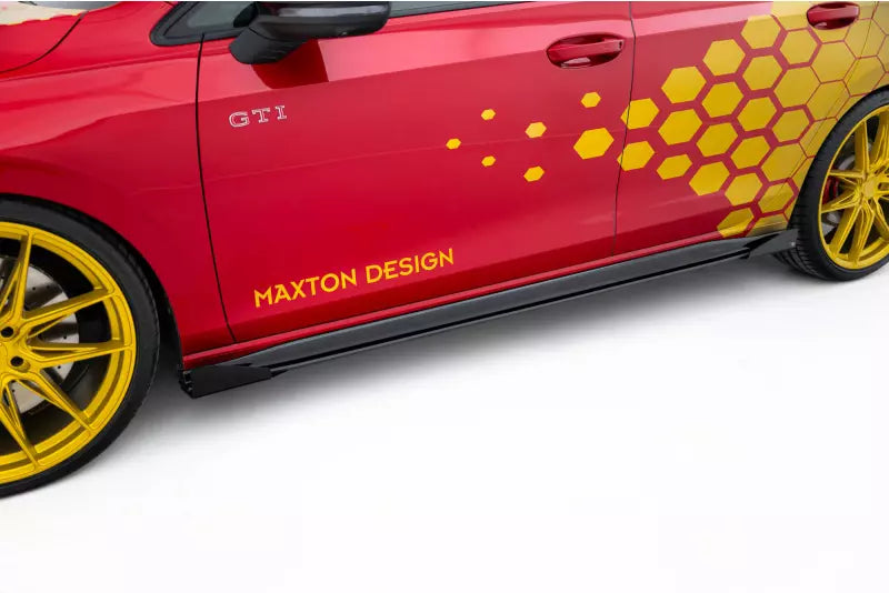 Maxton Design Street Pro Schweller Flaps für VW Golf 8 GTI / Clubsport / GTD / R-Line Hochglanz schwarz – Ansicht 4